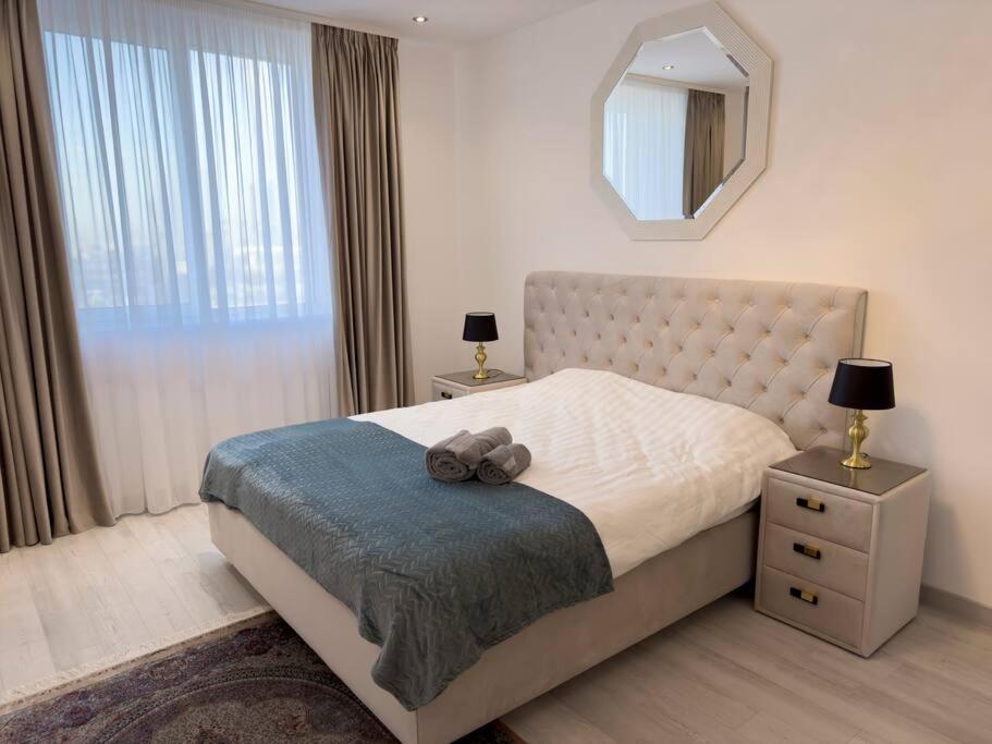 Luxury 2 Bedroom Apartment Bucureşti Exterior foto